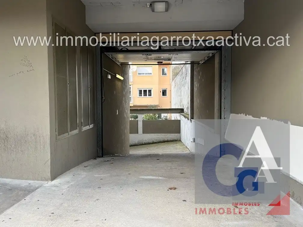 Parking for sale in Olot, imagen 12