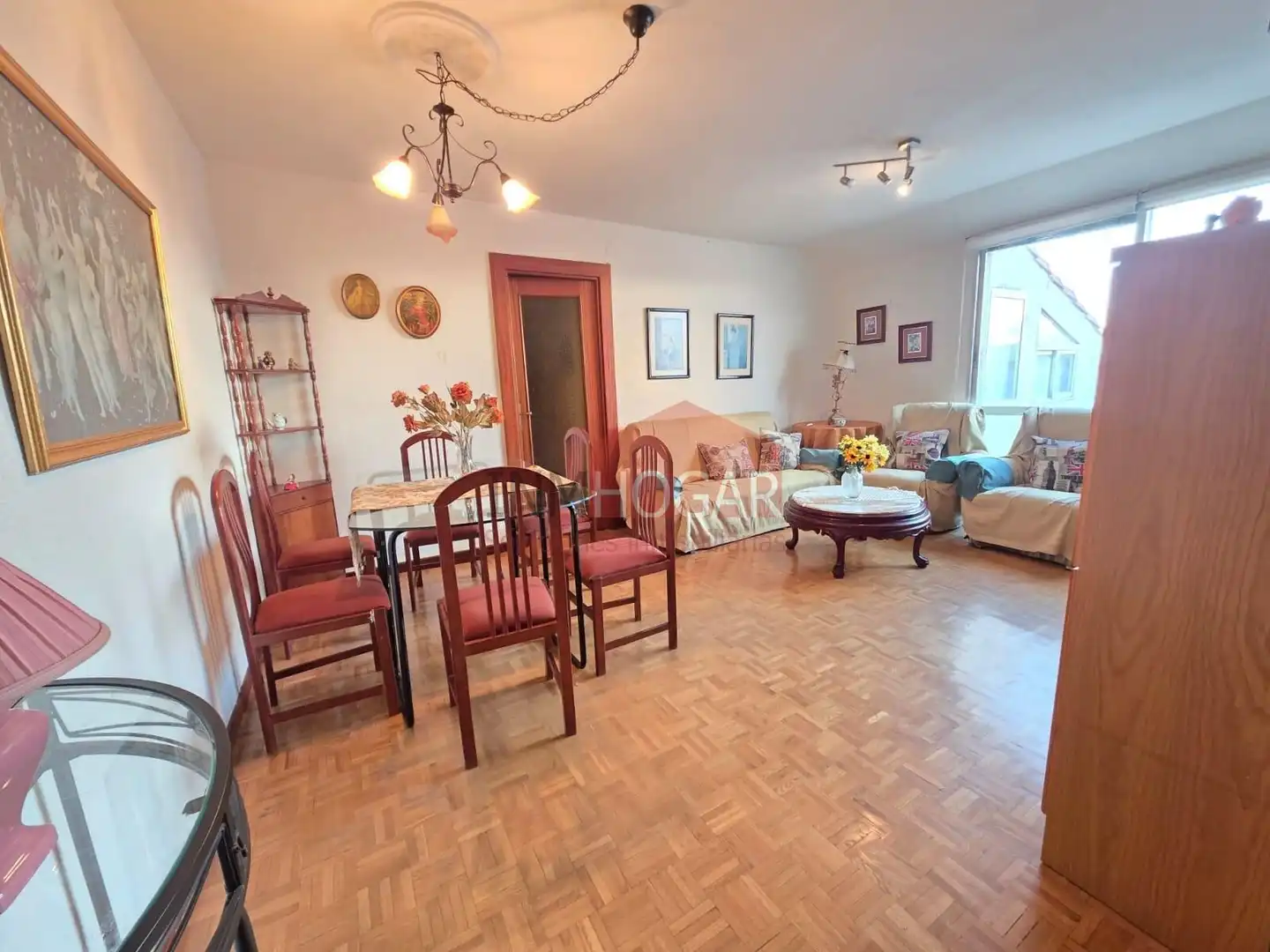 Sala de estar de Piso de alquiler en Ávila con Parquet, Terraza y Trastero