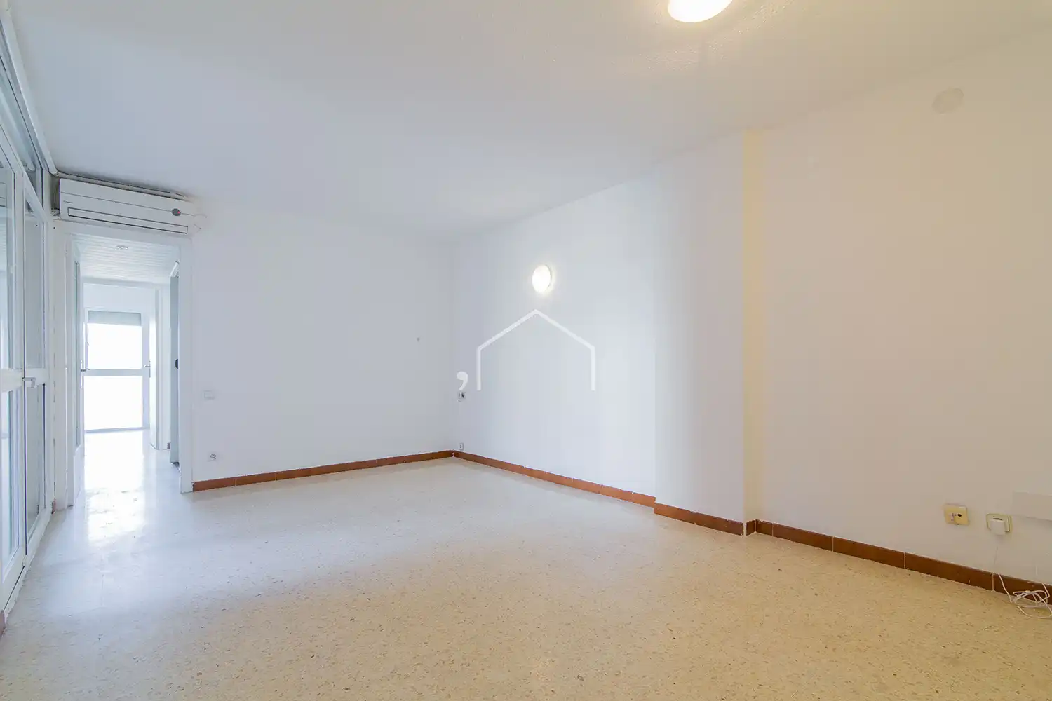 Piso con terraza en venta en Carrer de la Mare de Déu de Port, imagen 15