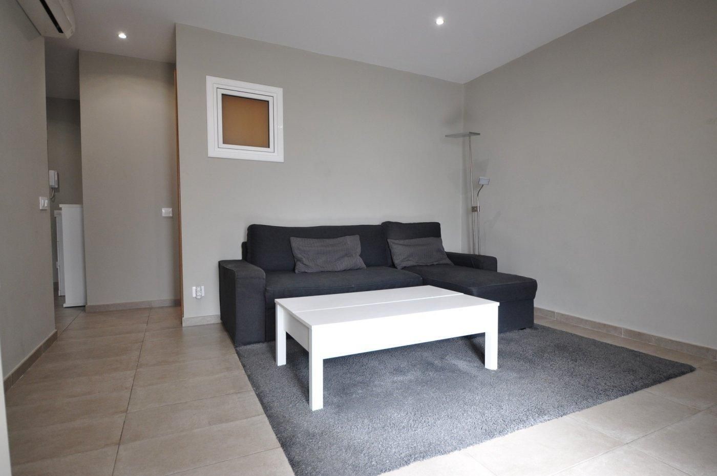 Living room of Flat for sale in  Barcelona Capital  with Air Conditioner, Heating and Terrace
