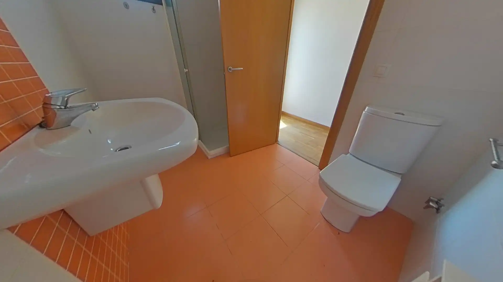 Bathroom of Duplexes for sale in Fraga  with Air Conditioner, Heating and Parquet flooring
