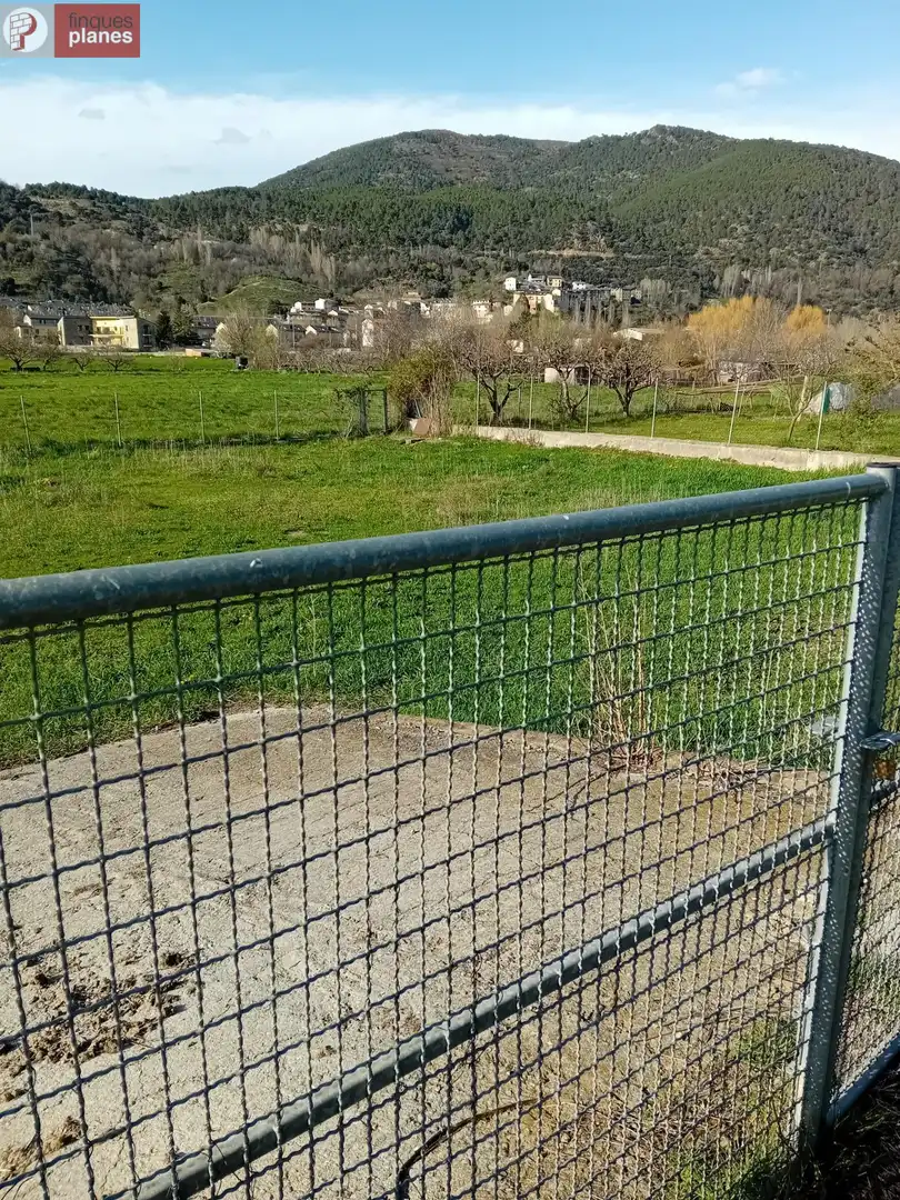 Vista exterior de Terreno en venta en La Seu d'Urgell