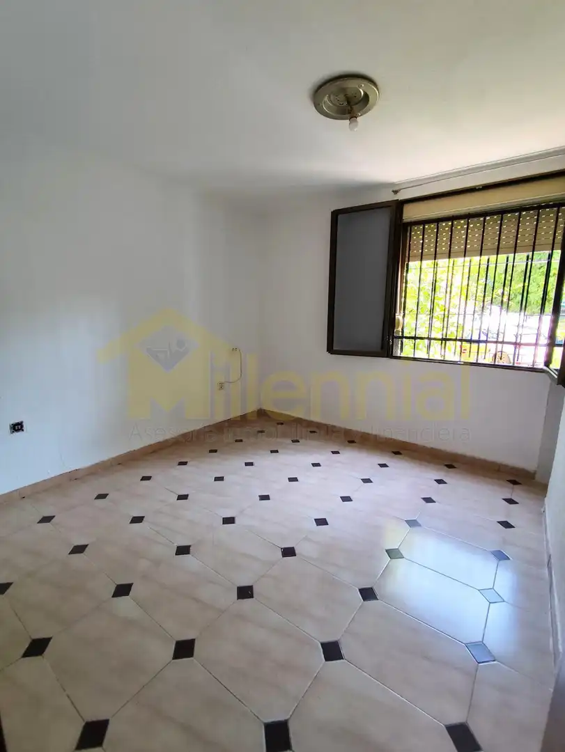 Habitación de Piso en venta en Sevilla con Aire acondicionado