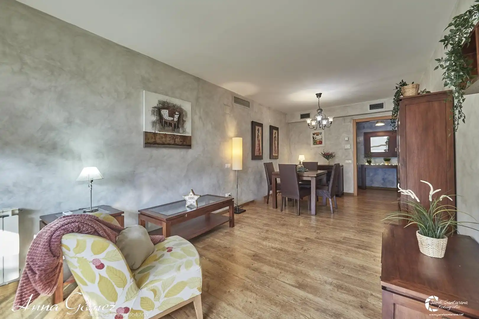 Sala de estar de Planta baja en venta en El Vendrell con Calefacción, Parquet y Terraza