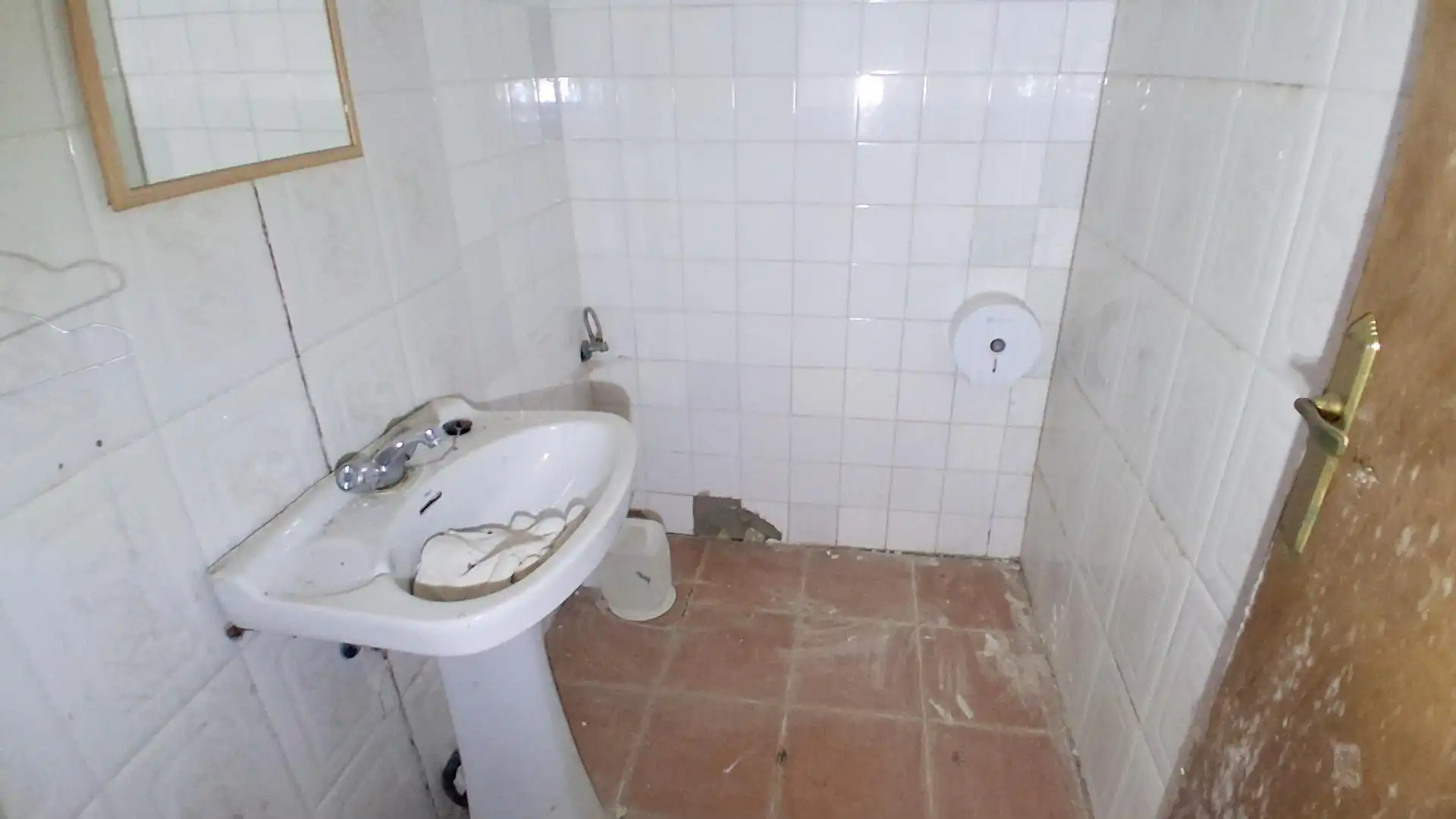Bathroom of Commercial properties for sale in Vecinos