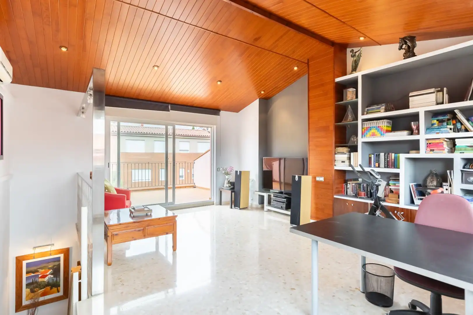 Sala de estar de Casa o chalet en venta en Badalona con Aire acondicionado, Calefacción y Terraza