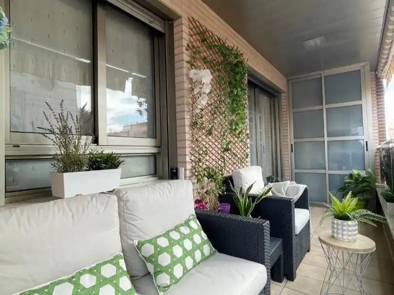 Flat with lift for sale in Calle Naranja 3