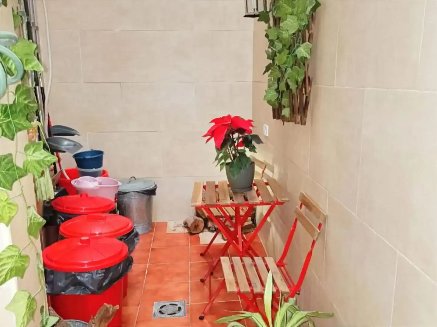 Terrasse von Wohnung zur Miete in Écija mit Klimaanlage und Balkon