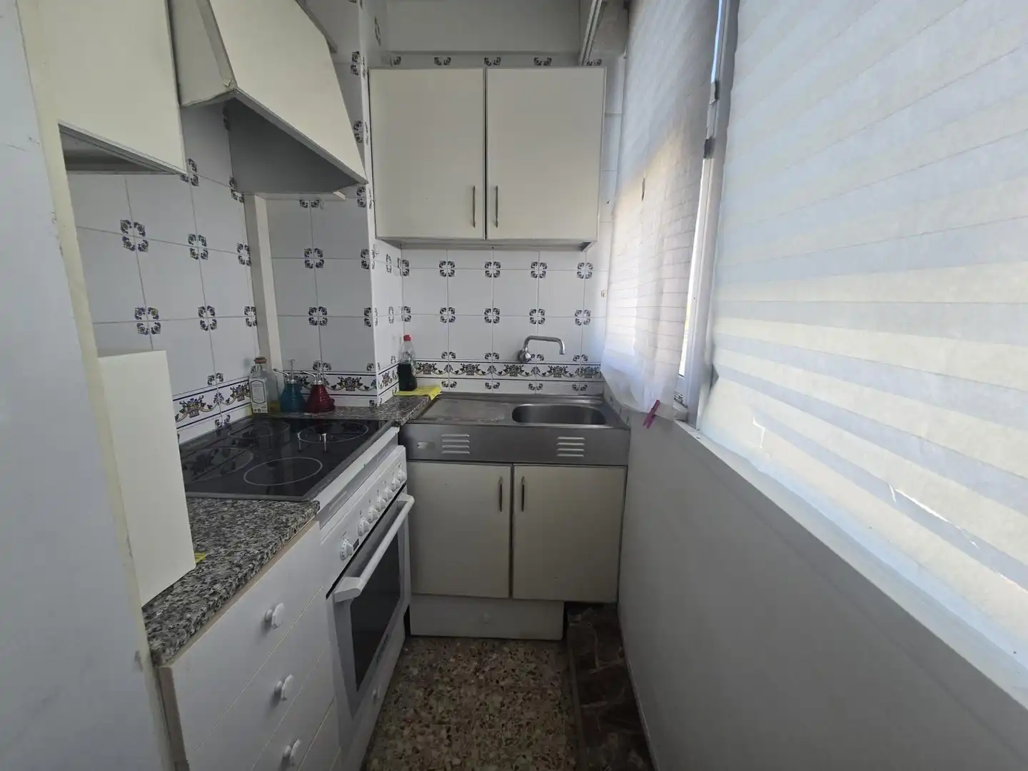 Kitchen of Study for sale in Benidorm  with Air Conditioner and Furnished