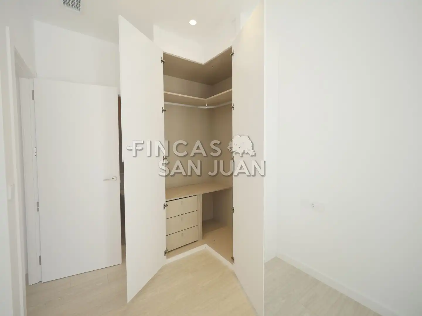 Habitación de Piso en venta en Sant Joan d'Alacant con Aire acondicionado, Calefacción y Terraza