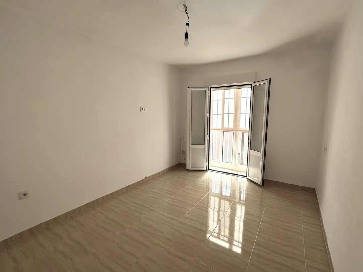 Piso con terraza en venta en Asdrúbal - Bahía Blanca, imagen 7
