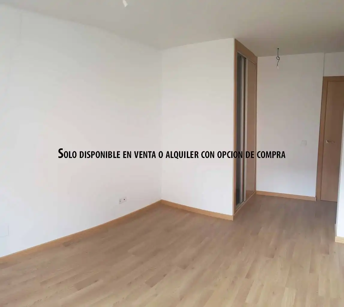 Habitación de Apartamento en venta en Tudela de Duero con Calefacción, Parquet y Trastero