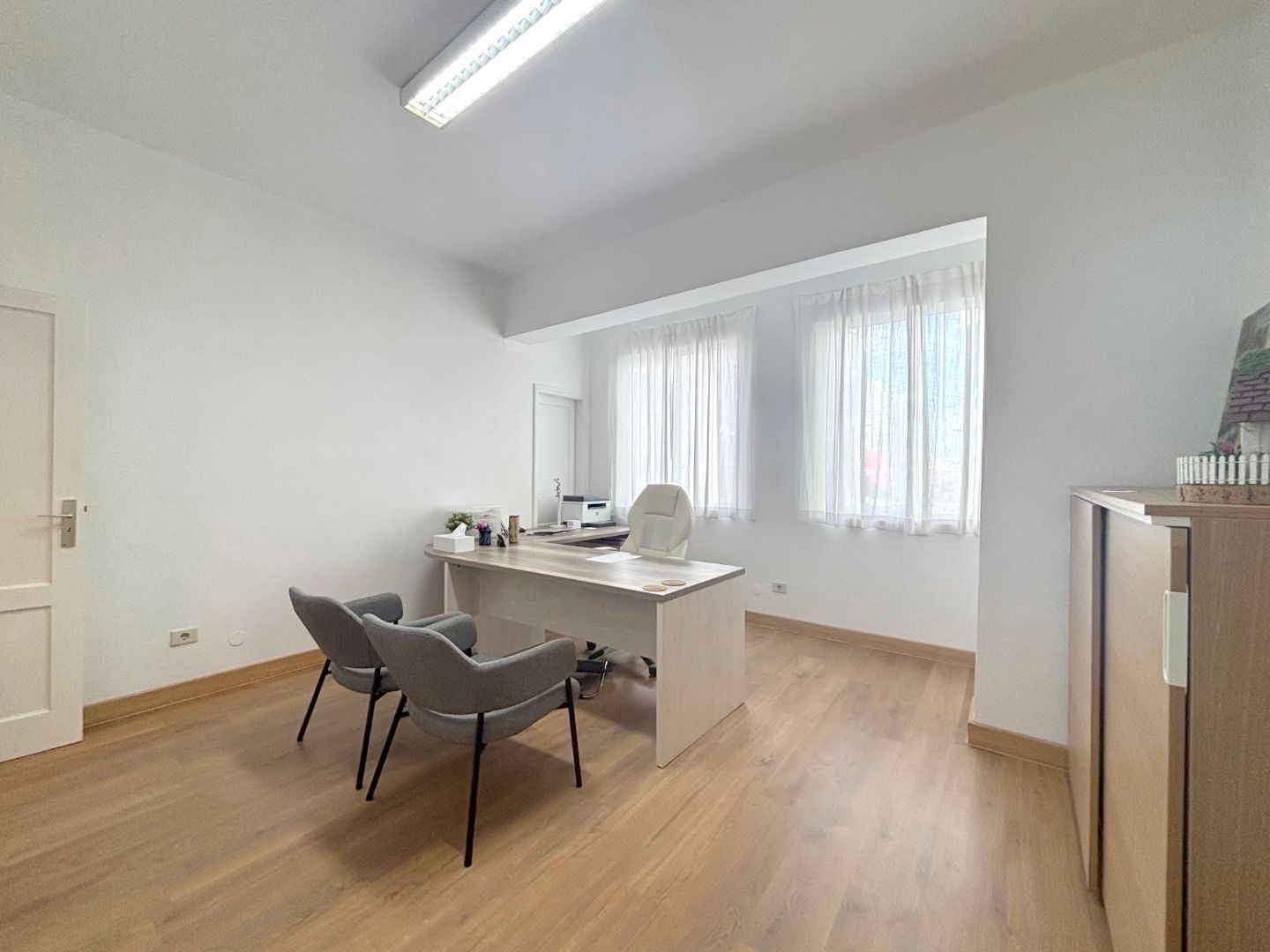 Oficina de lloguer en Las Palmas de Gran Canaria amb Balcó