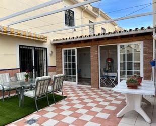 Terrace of House or chalet for sale in Fuengirola  with Air Conditioner, Heating and Private garden