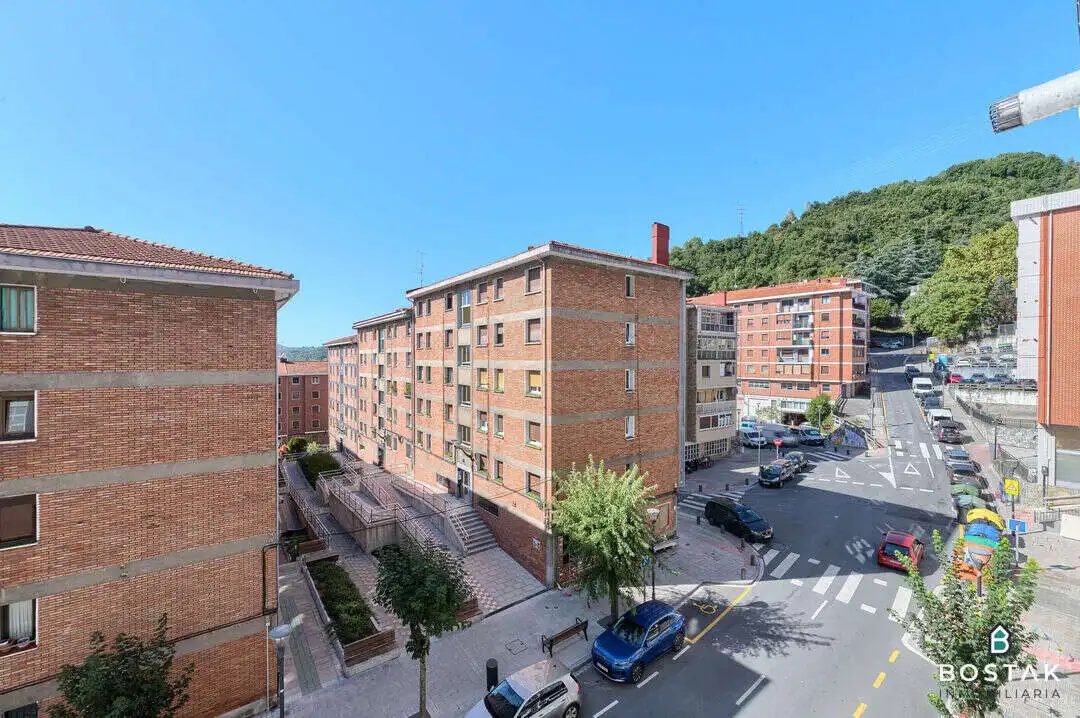 Pis amb terrassa en venda a Zurbaranbarri Auzoa, imagen 3