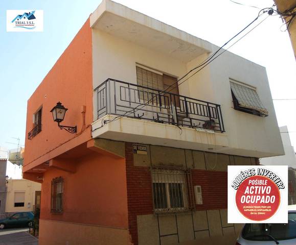Casa-chalet en Venta en Calle de Aixa en Adra
