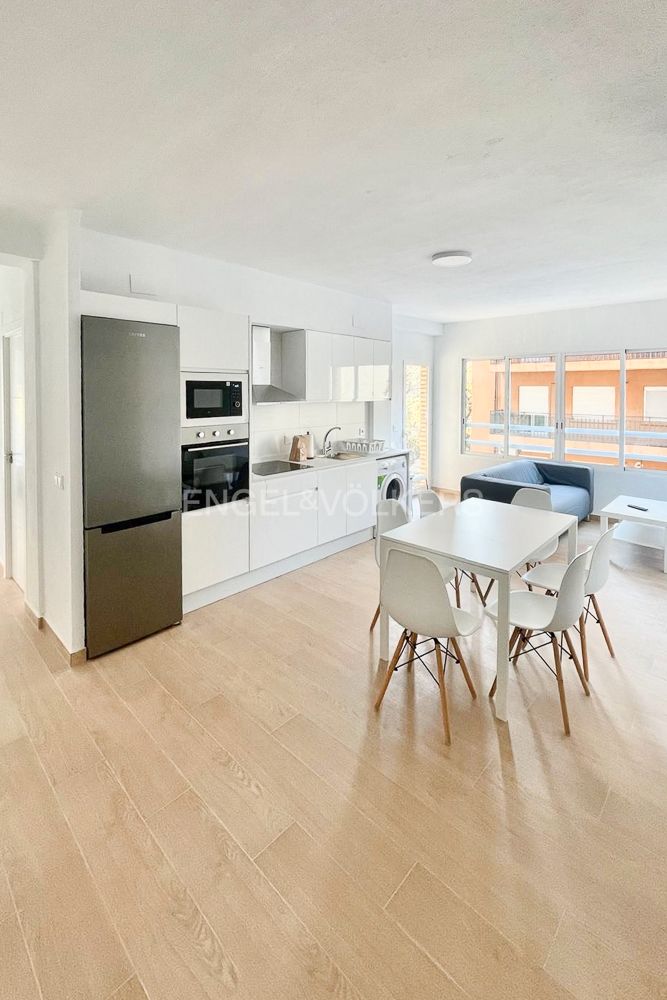 Cuina de Apartament en venda en  Valencia Capital amb Calefacció i Balcó