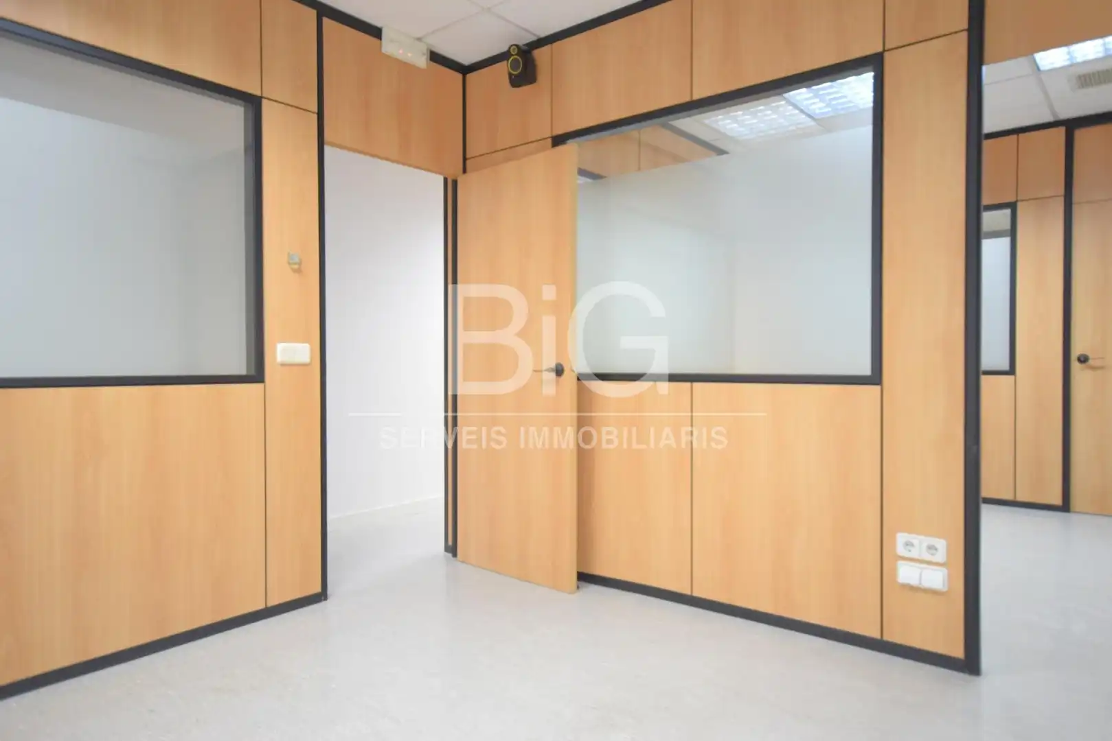 Office space to rent in Centre, imagen 10