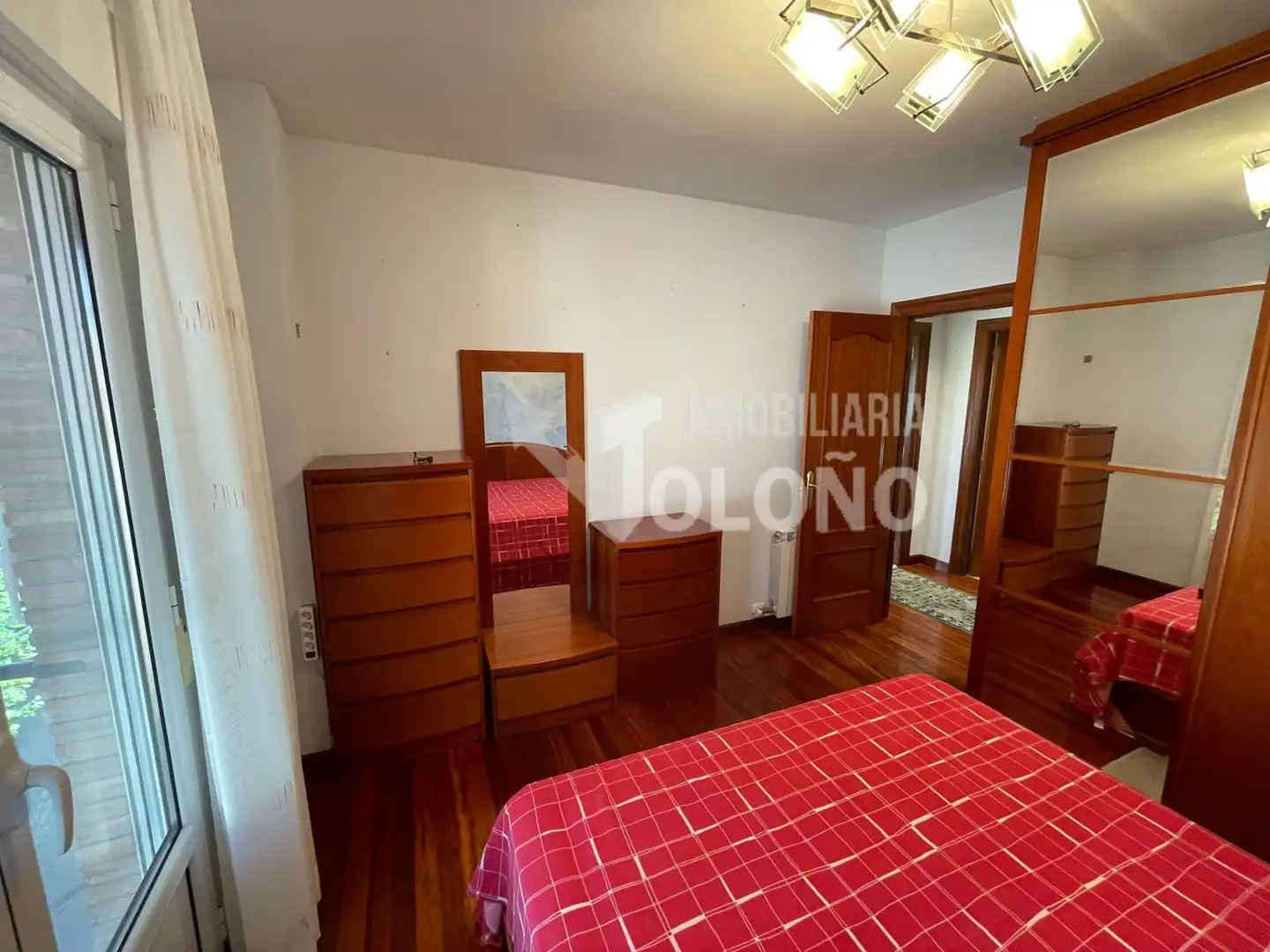 Habitación de Apartamento en venta en Casalarreina con Calefacción, Parquet y Amueblado