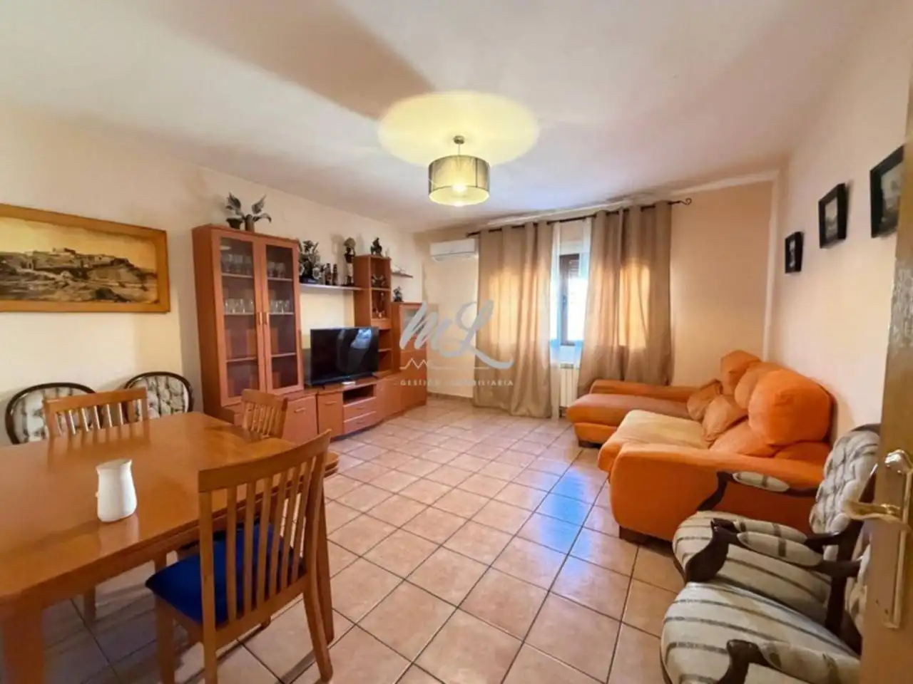 Sala d'estar de Pis en venda en Navahermosa amb Calefacció