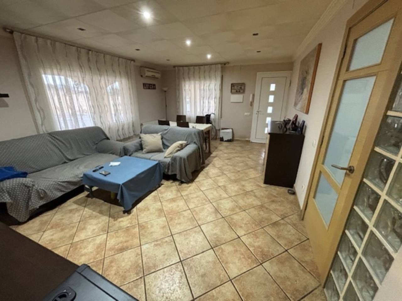 Country house for sale in Vilanova i la Geltrú  with Air Conditioner, Heating and Private garden