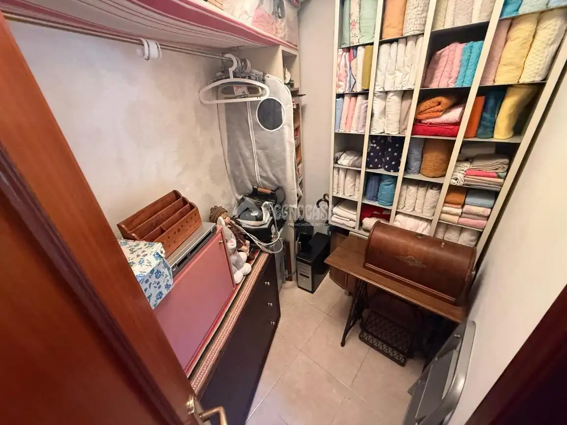 Piso en venta en Estepona con Balcón