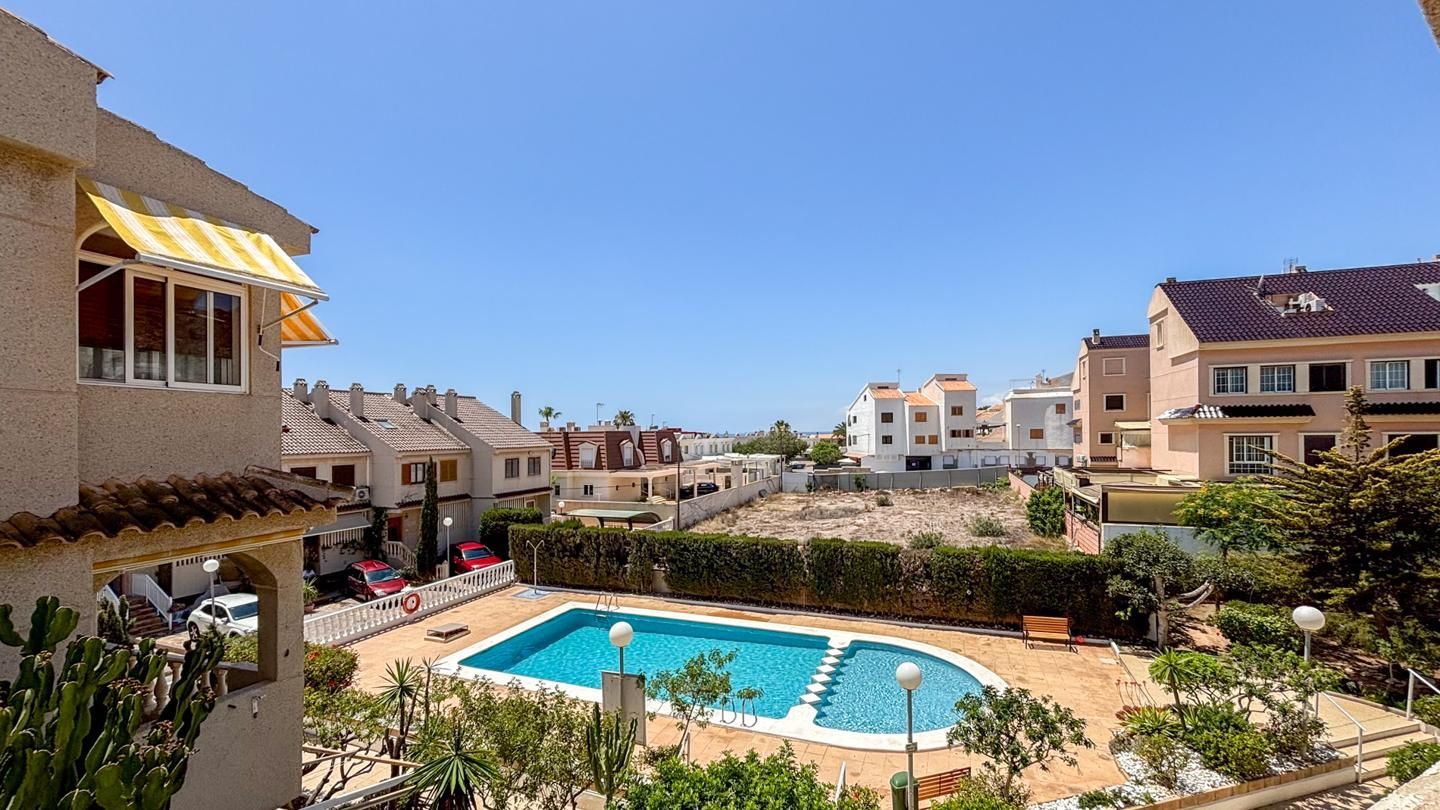 Swimming pool of Flat for sale in Santa Pola  with Terrace, Swimming Pool and Furnished