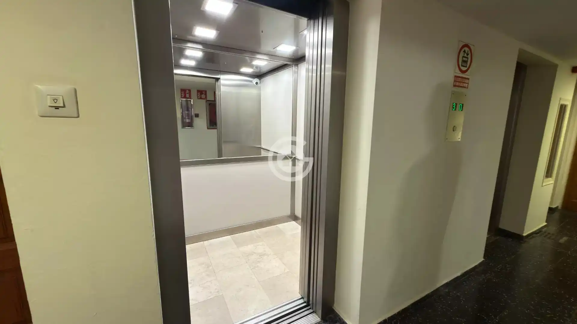 Pis amb ascensor en venda a AV DE LA CIUTAT DE GIRONA, imagen 6