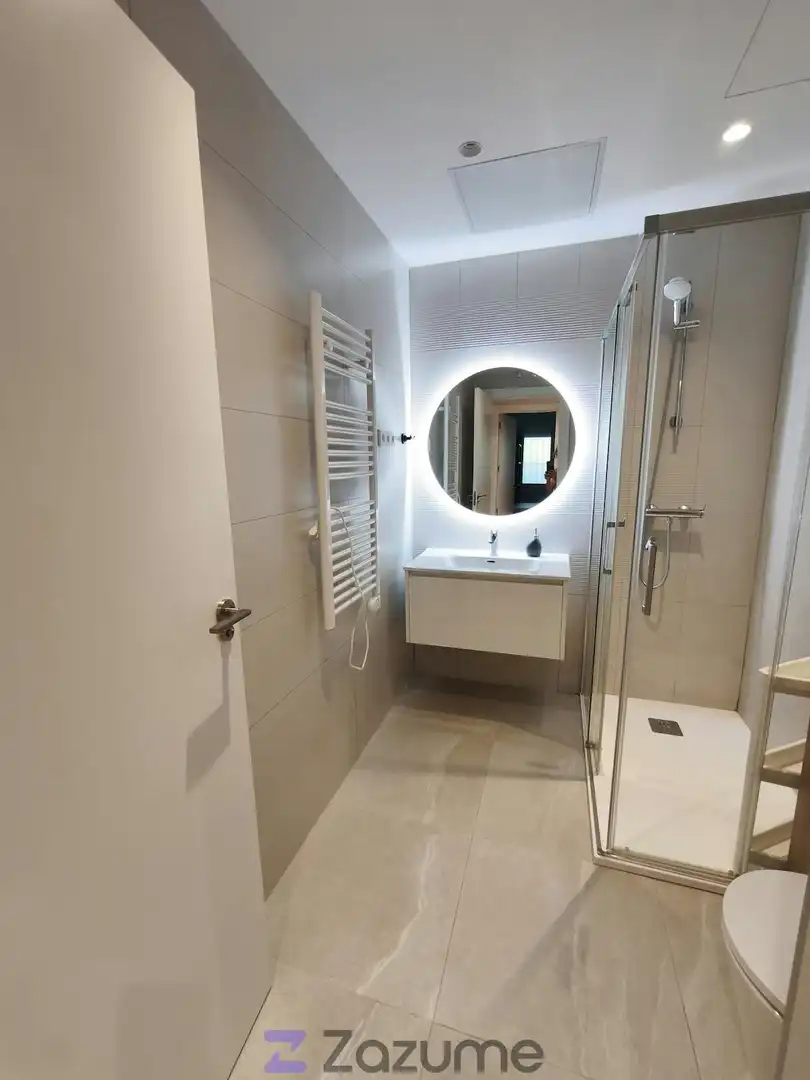 Bathroom of Flat for rent in Torrejón de Ardoz  with Air Conditioner, Heating and Furnished