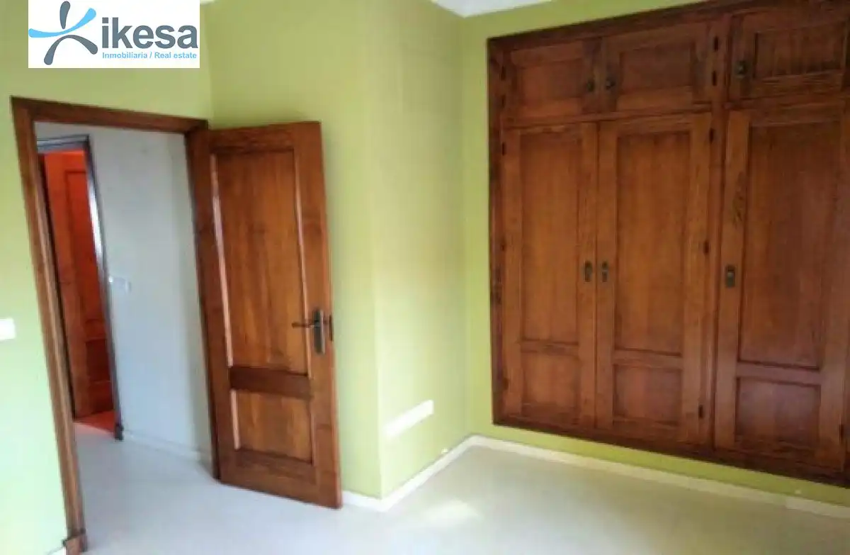 Casa adosada en venta en Avenida de Rota