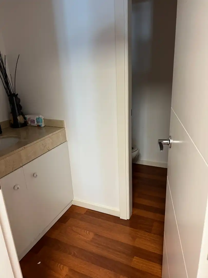 Badezimmer von Büro zum Verkauf in  Palma de Mallorca mit Klimaanlage, Heizung und Internet