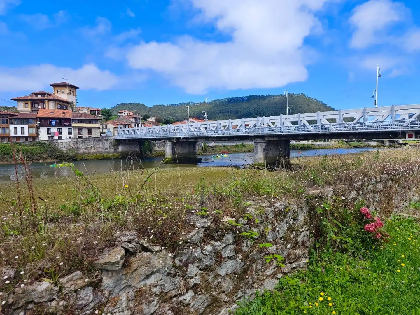 Exterior view of Buildings for sale in Val de San Vicente 