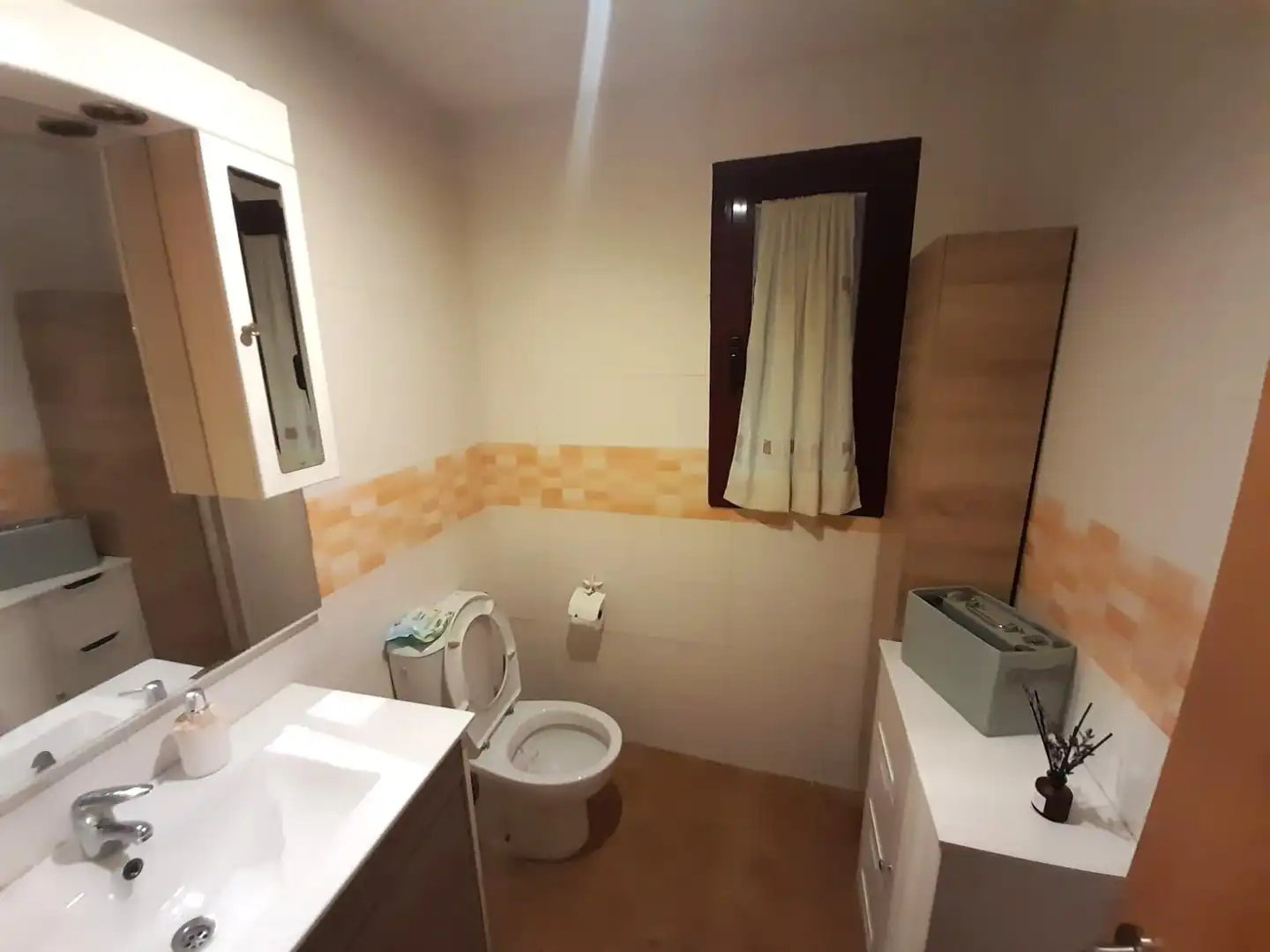 Bathroom of Duplexes for sale in Villamantilla  with Air Conditioner, Heating and Community pool