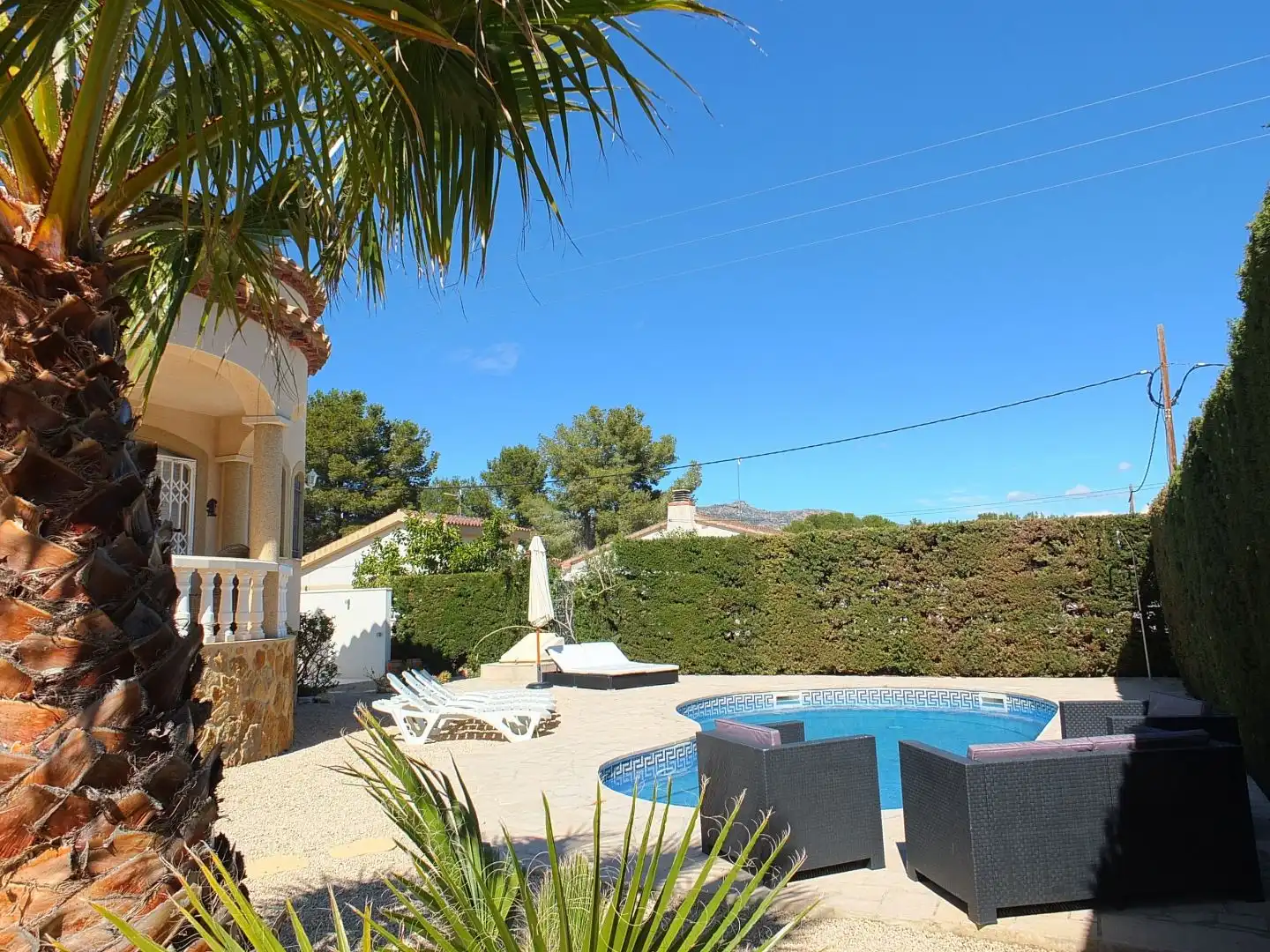Vista exterior de Casa o xalet en venda en L'Ametlla de Mar  amb Aire condicionat, Terrassa i Piscina