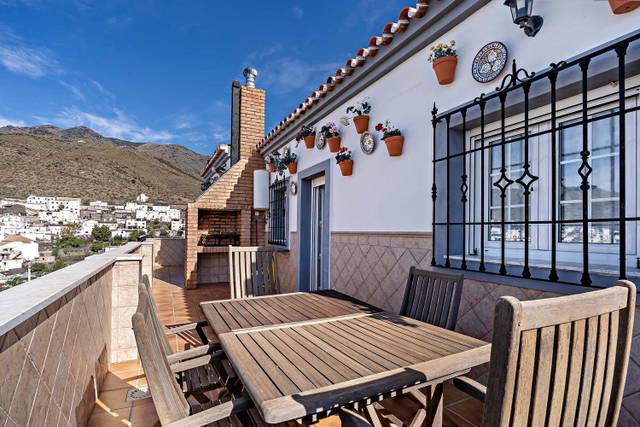 Piso en Venta en  Castillo, 5 en Velefique