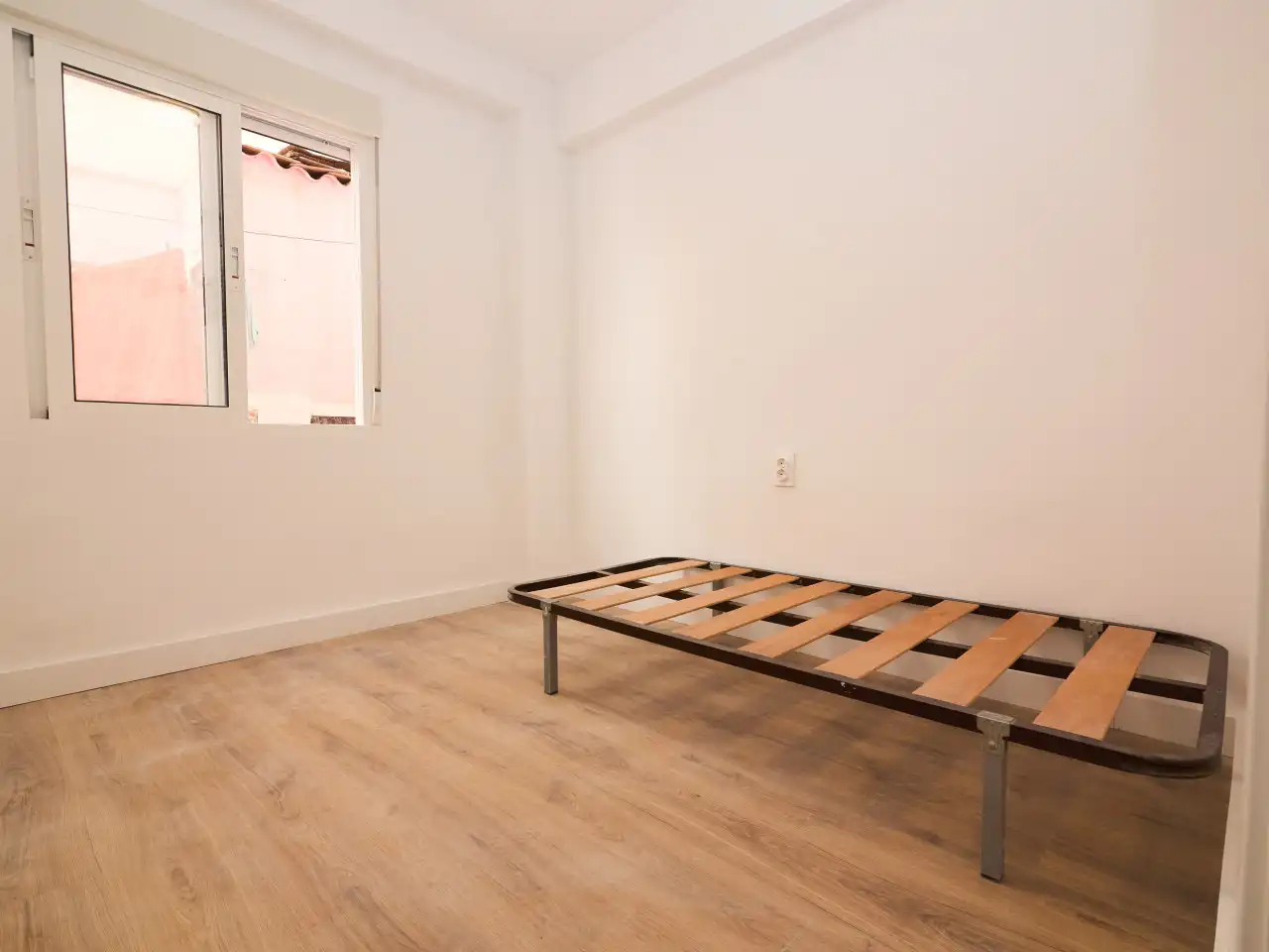 Habitación de Apartamento en venta en Torrevieja con Calefacción y Balcón