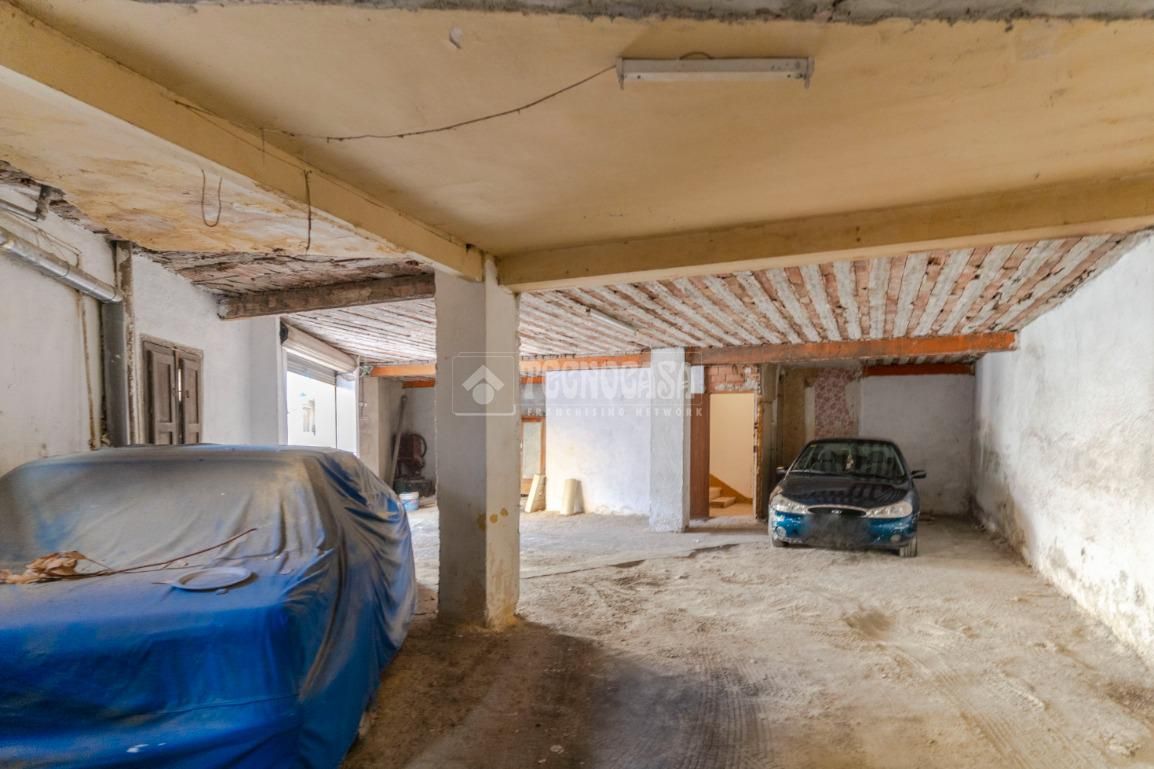 Casa adosada en venda en Lanjarón amb Terrassa