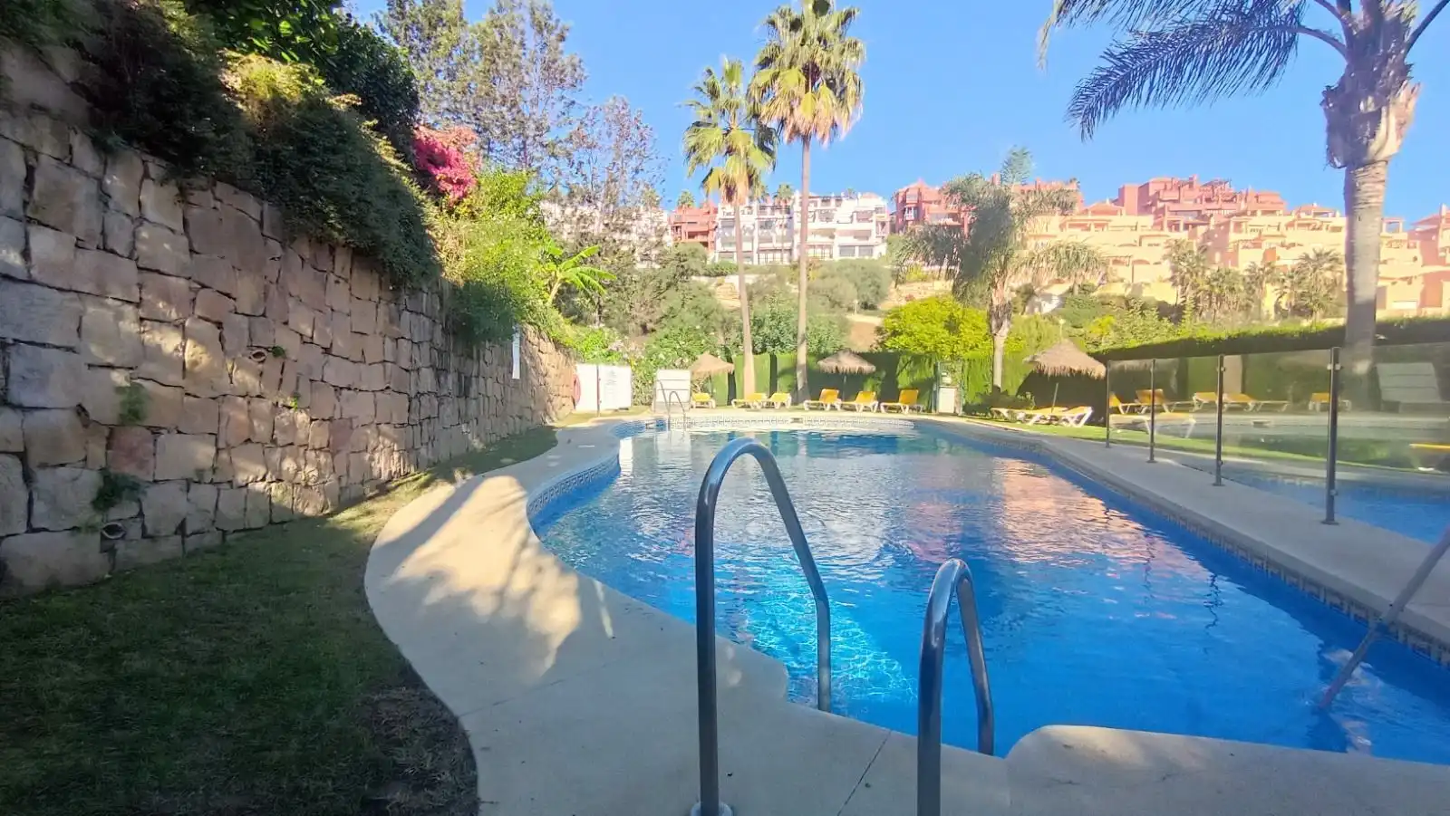Àtic amb piscina en venda a Calahonda, imagen 54