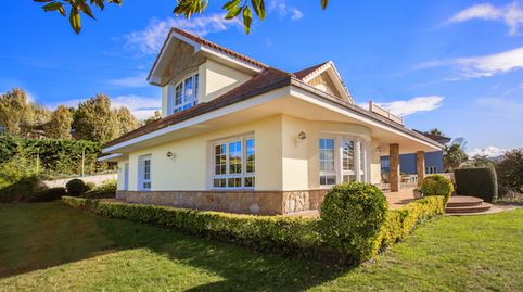 Photo 2 of Houses for sale in Gijón - Camino de Los Alisos, Somió, Gijón