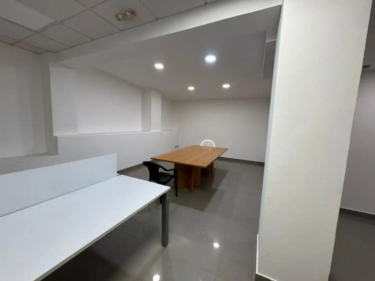 Oficina de alquiler en Avenida Camelias, 80, Camelias - Pi y Margall