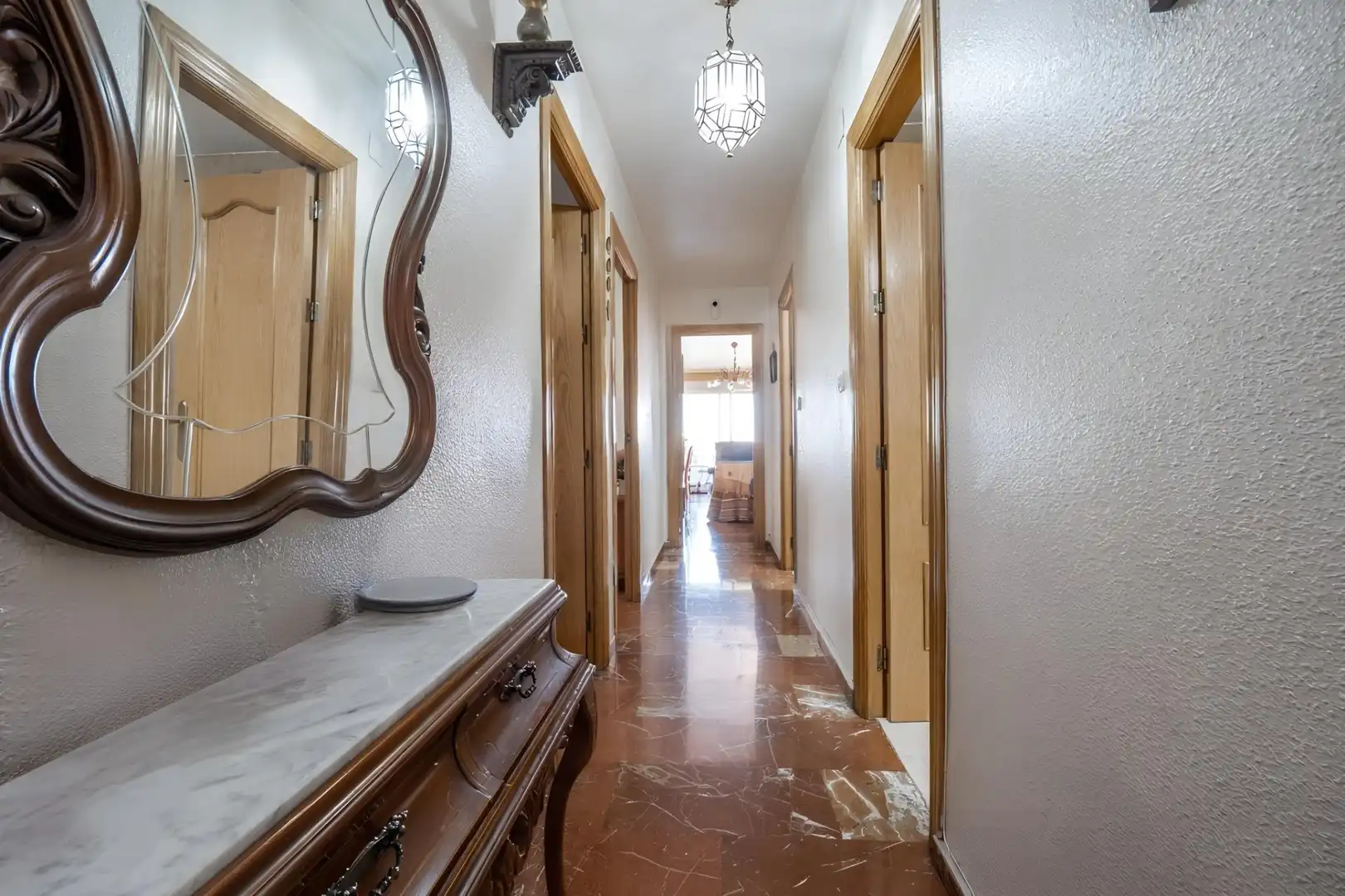 Flat for sale in Granada  with Air Conditioner, Terrace and Alarm