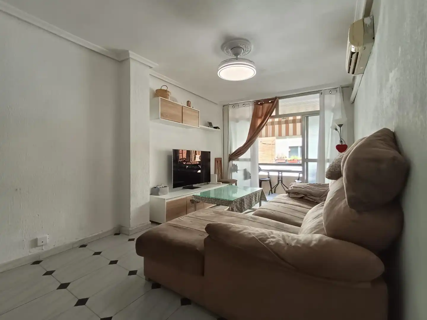 Wohnzimmer von Wohnung zum Verkauf in Córdoba mit Klimaanlage und Terrasse