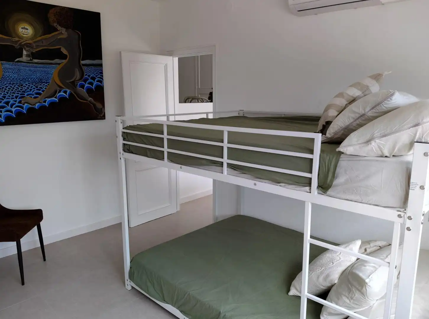 Apartment with pool for sale in Calle DEL CAP DE PONENT 11, imagen 7