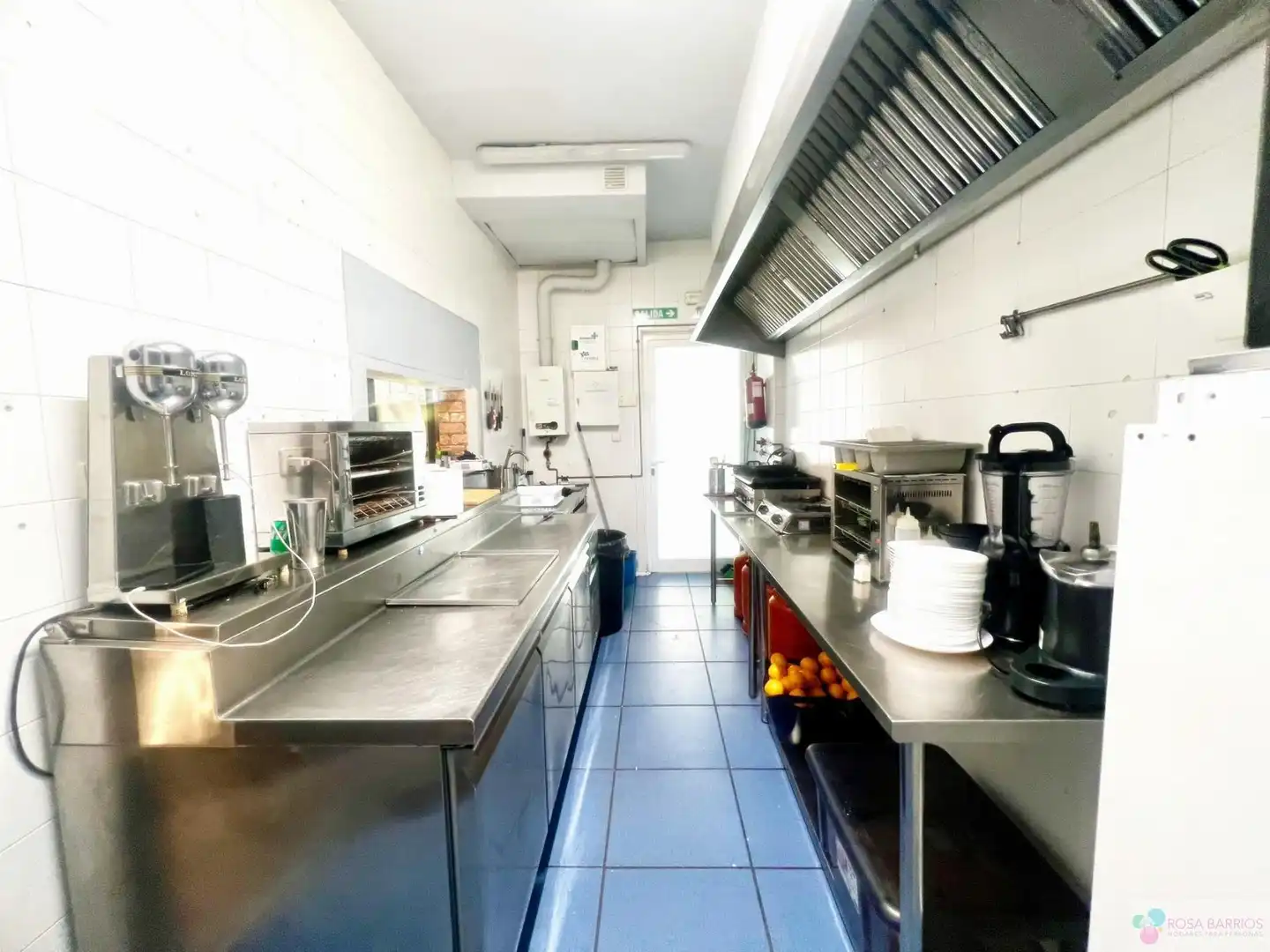 Local comercial en traspàs a San Pedro de Alcántara, imagen 9