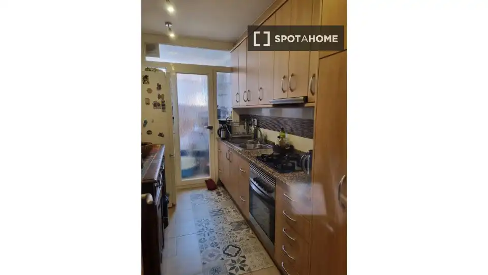 Kitchen of Flat for share in Vilassar de Mar  with Air Conditioner, Heating and Furnished