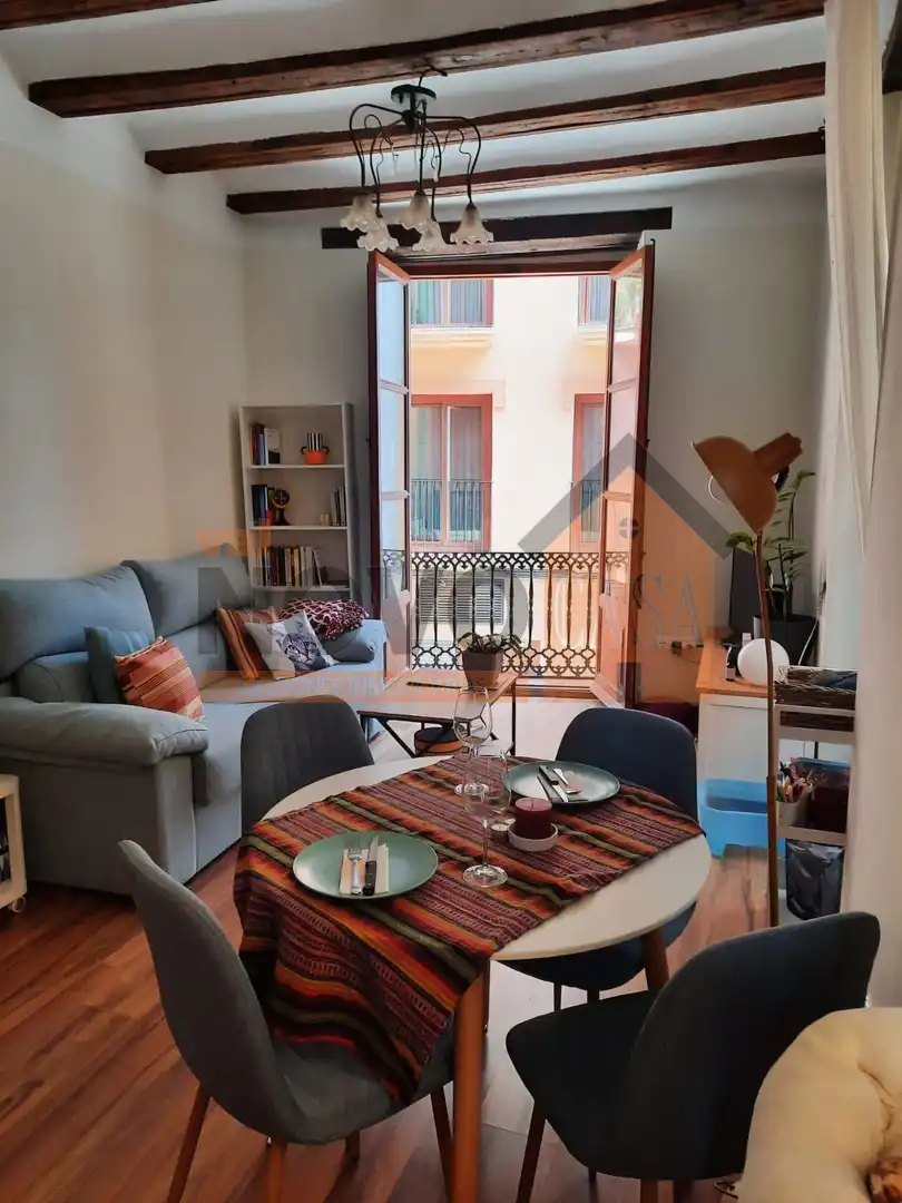 Balcony of Flat for rent in Valencia  with Air Conditioner