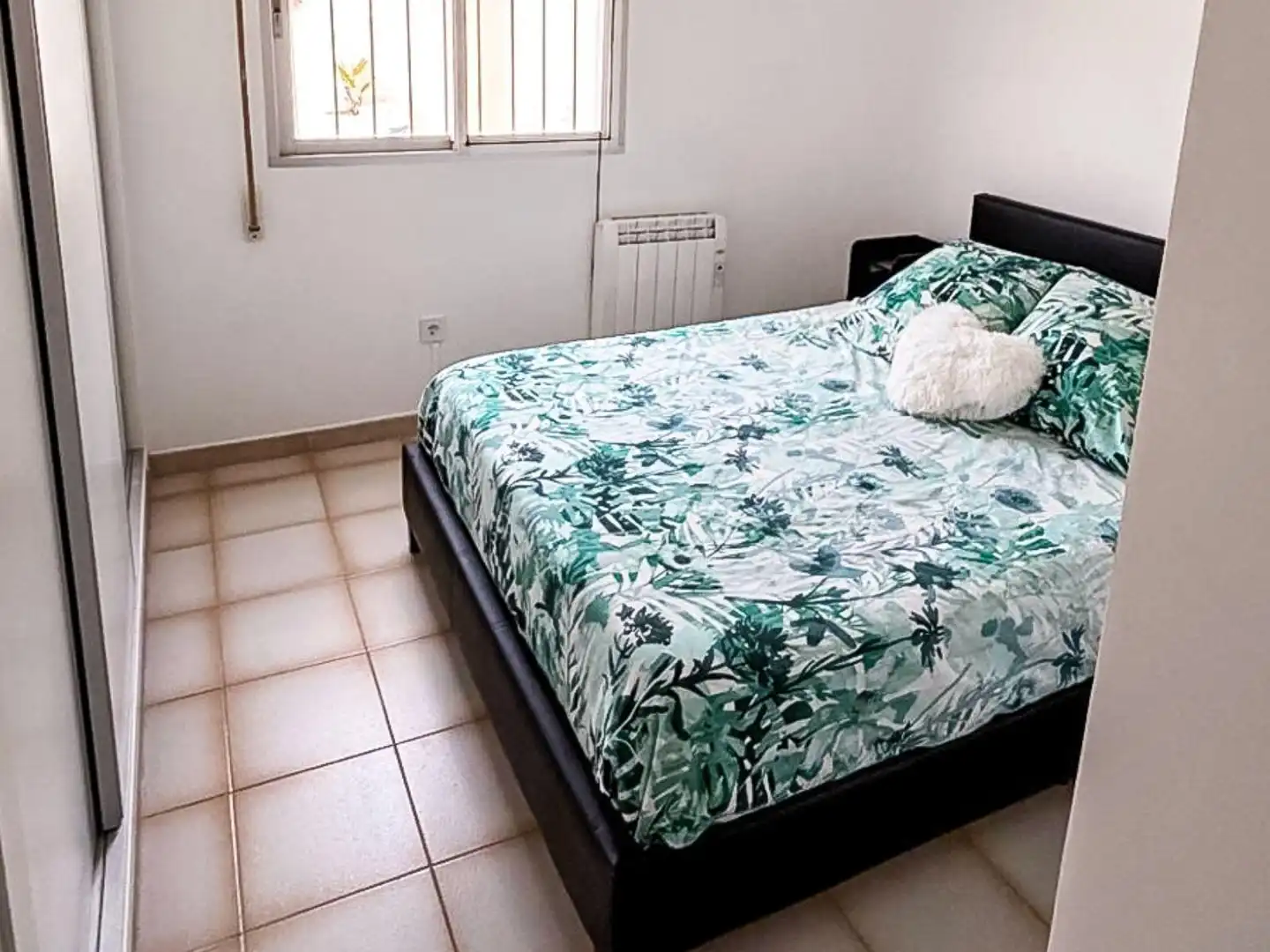 Bedroom of Houses for sale in Busot  with Air Conditioner, Private garden and Swimming Pool