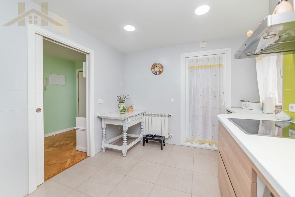 Kitchen of Flat for sale in Ciempozuelos  with Air Conditioner and Terrace