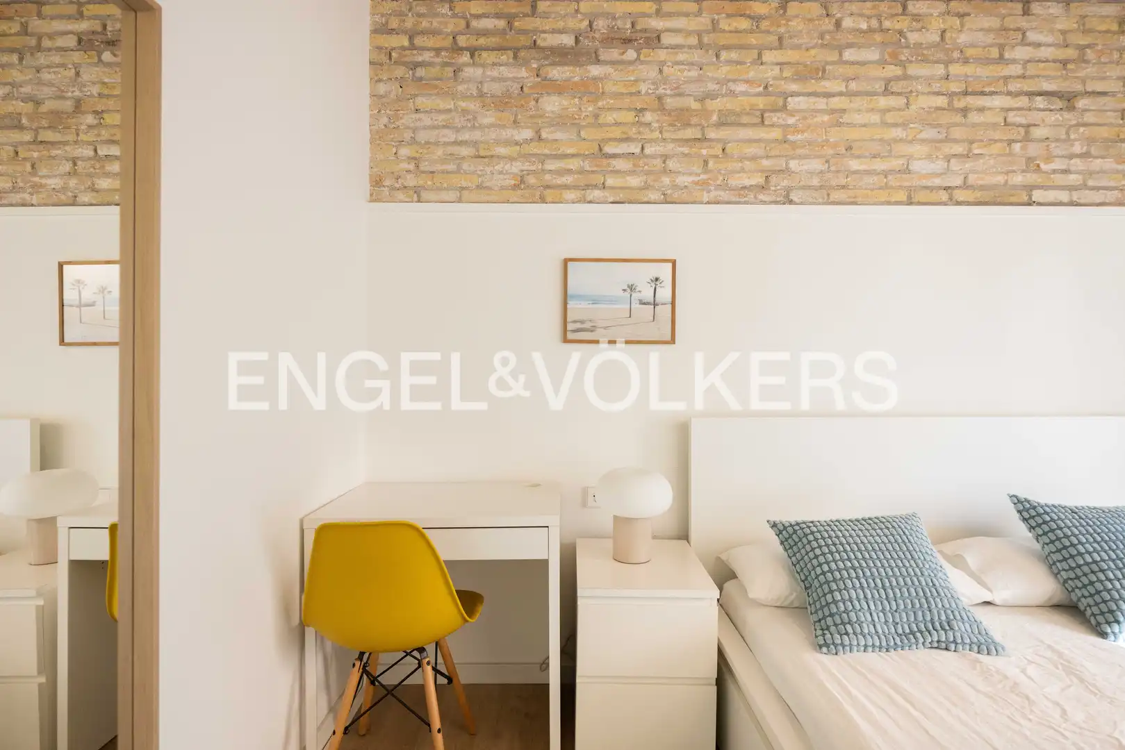 Bedroom of Flat for sale in Barcelona  with Air Conditioner, Heating and Private garden