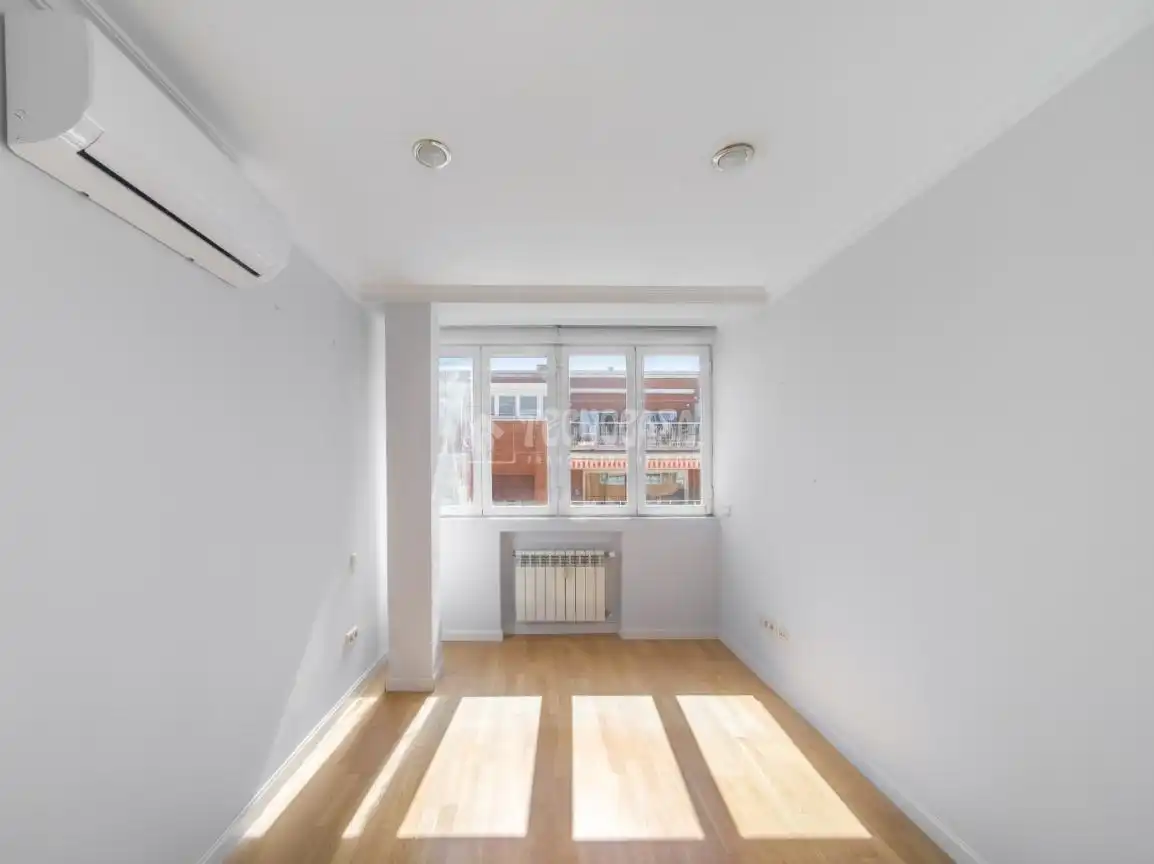 Habitación de Piso en venta en Madrid